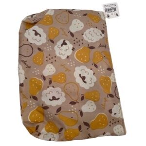 Zipper Flat Pouch. Sheep and Fruit Print. Multicolor.